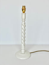 Load image into Gallery viewer, Twisted lamp base