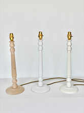 Load image into Gallery viewer, Fluted lamp base