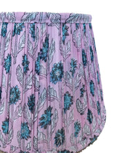 Load image into Gallery viewer, Ishita Cotton Block Print lampshade