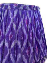 Load image into Gallery viewer, Asmee Indian Ikat Lampshade
